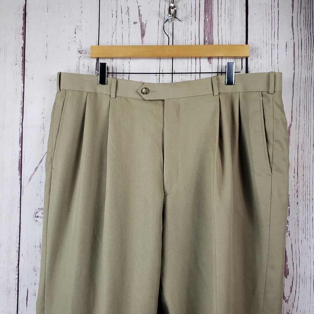Cezani Vintage Dress Pants Mens Size 40x32 Pleat Front Cuffed Khaki
